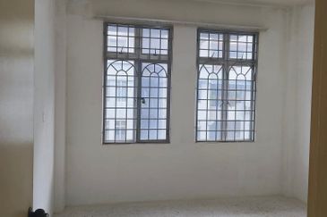 Kiambang Apartment, Taman Putra Perdana