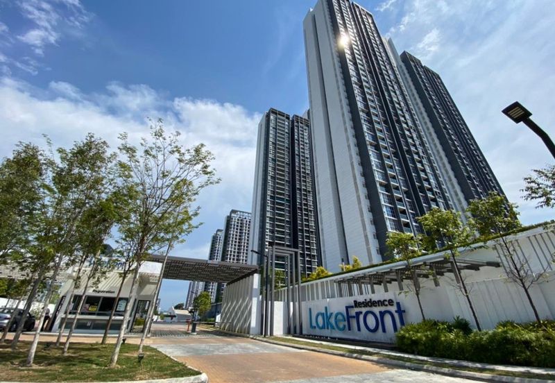 LakeFront Residence Cyberjaya