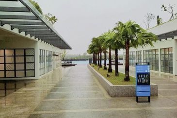 LakeFront Residence Cyberjaya