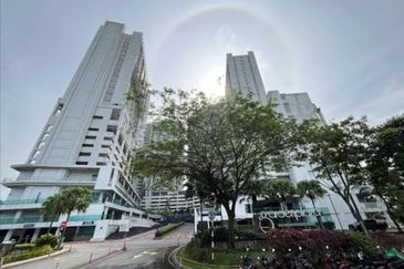 Oxford Tower @ Garden Plaza