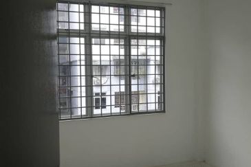 Kiambang Apartment, Taman Putra Perdana