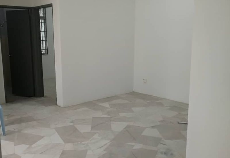 Kiambang Apartment, Taman Putra Perdana