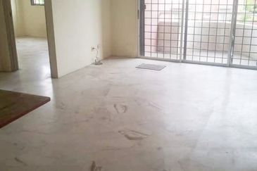 Kekwa Apartment @ Putra Perdana