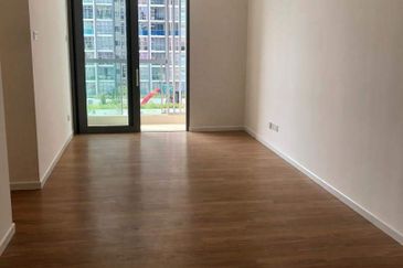 Lakefront Residence @ Cyberjaya