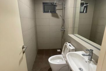 Lakefront Residence @ Cyberjaya