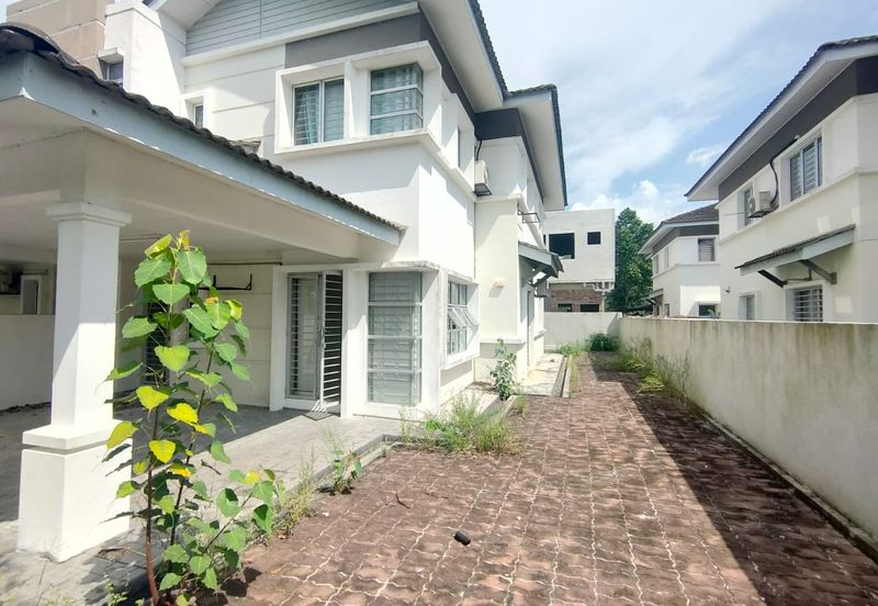 Taman Tasik Semenyih (Lake Residence)