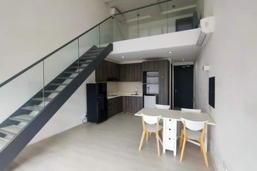 The Square @ One City