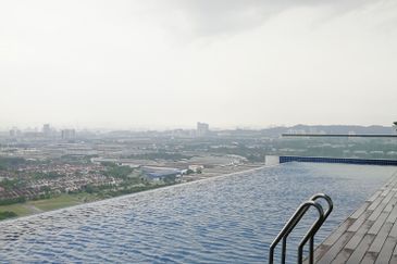 The Square @ One City