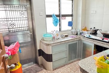 Jalan Sutera Pulai 2/23