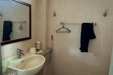 Jalan Sutera Pulai 2/23