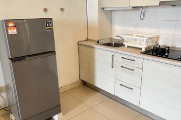 Dedaun Hijau (Greenfield Regency)