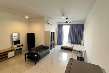 Dedaun Hijau (Greenfield Regency)