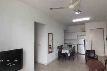 Dedaun Hijau (Greenfield Regency)