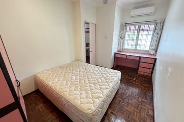 Jalan Mutiara Emas 3/20