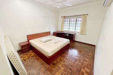 Jalan Mutiara Emas 3/20