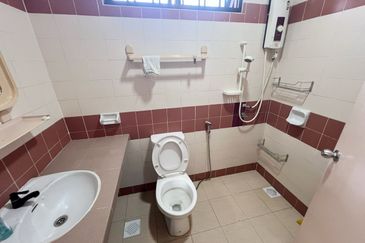 Jalan Mutiara Emas 3/20