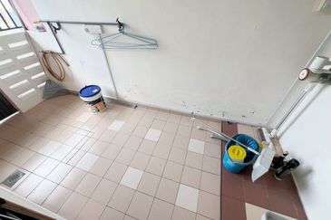 Jalan Mutiara Emas 3/20