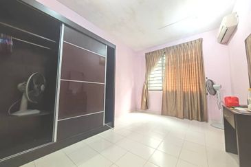 Villa Krystal, Bandar Selesa Jaya