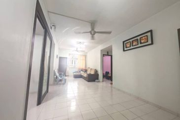 Villa Krystal, Bandar Selesa Jaya