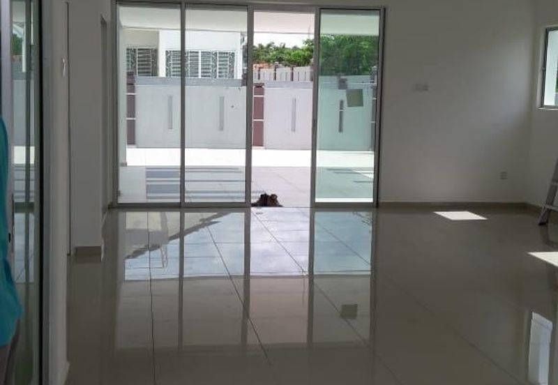 Double Storey Semi-D @ Taman Nuri, Durian Tunggal