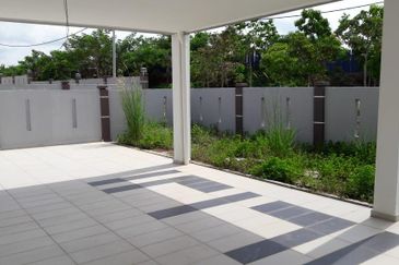 Double Storey Semi-D @ Taman Nuri, Durian Tunggal