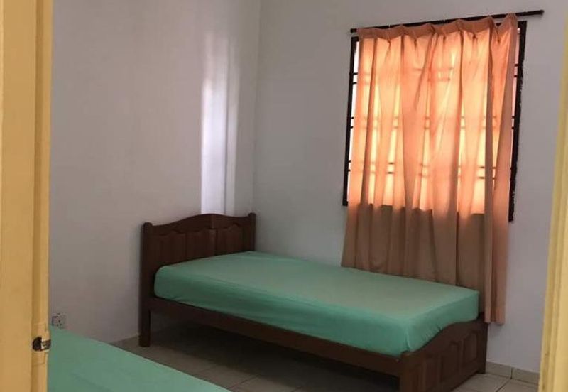 Prima Regency (Savoy Court)