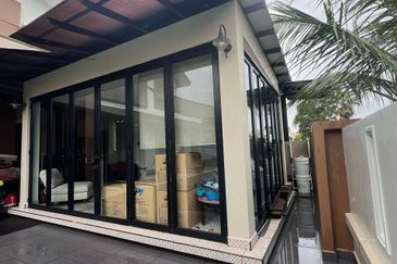 Jalan Perjiranan 11/1