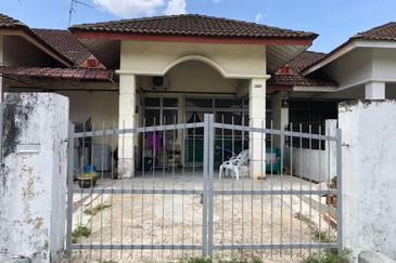 Single Storey @ Taman Senai Utama