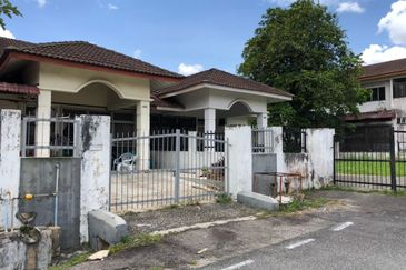 Single Storey @ Taman Senai Utama