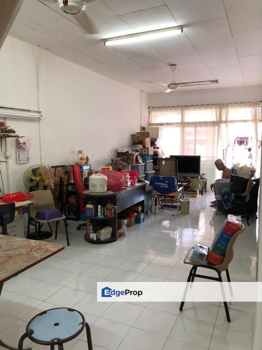 Single Storey @ Taman Senai Utama, Johor, Senai