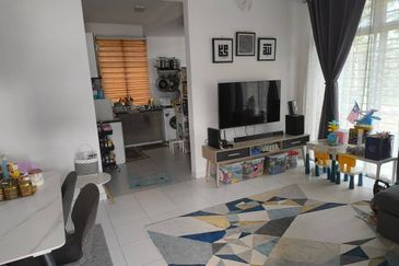 Jalan Bestari, Taman Mutiara Rini