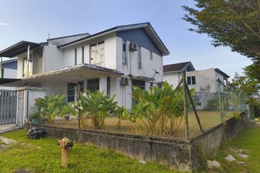 Jalan Bestari, Taman Mutiara Rini