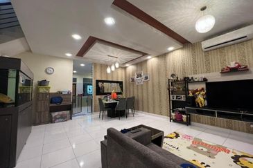 Perjiranan 12/XX, Bandar Dato Onn