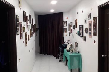 Mewah View Luxurious Apartments