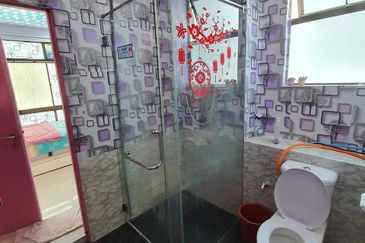 Seri Austin Luxury Apartment