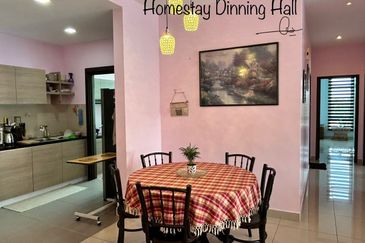 Seri Austin Luxury Apartment