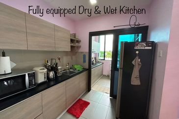 Seri Austin Luxury Apartment