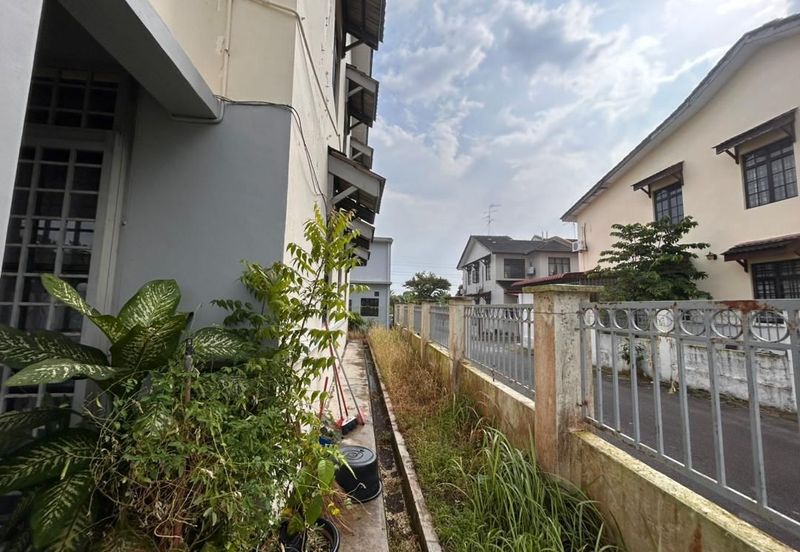 Double Storey @ Bukit Indah