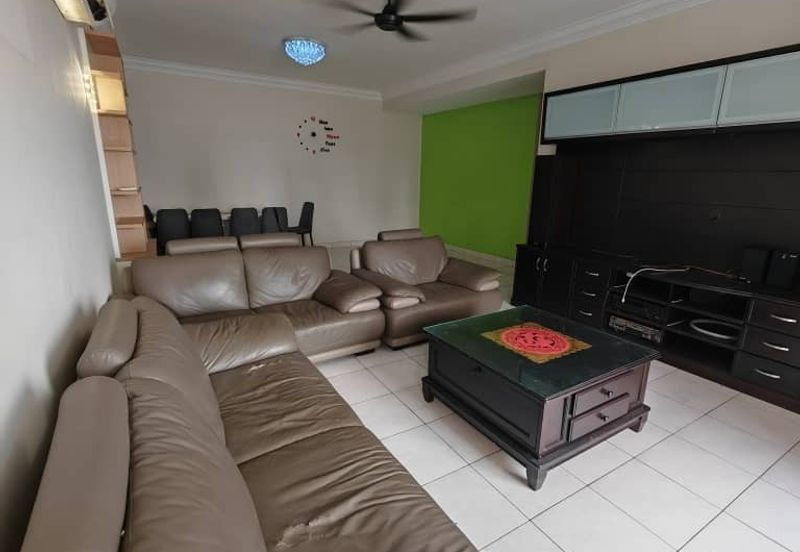 Pangsapuri Orchid View Luxury Apartment