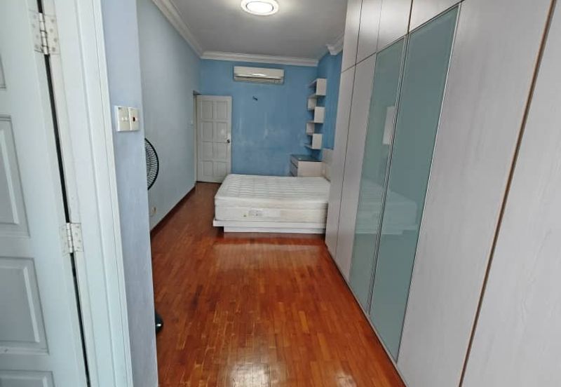 Pangsapuri Orchid View Luxury Apartment