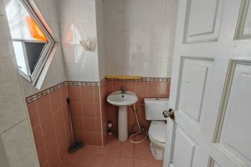 Pangsapuri Orchid View Luxury Apartment