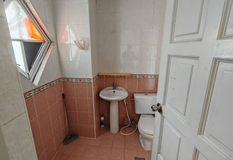 Pangsapuri Orchid View Luxury Apartment