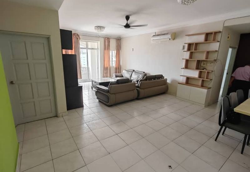 Pangsapuri Orchid View Luxury Apartment