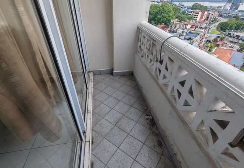 Pangsapuri Orchid View Luxury Apartment