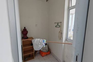 Pangsapuri Orchid View Luxury Apartment