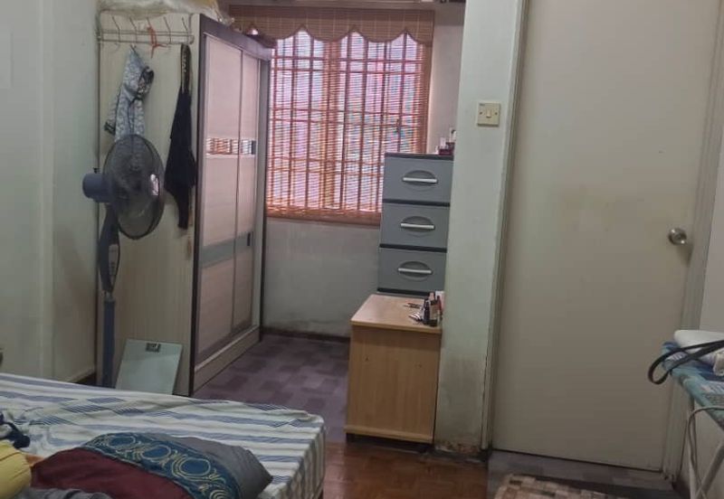 Apartment Putri Ria, Bandar Baru Kota Putri