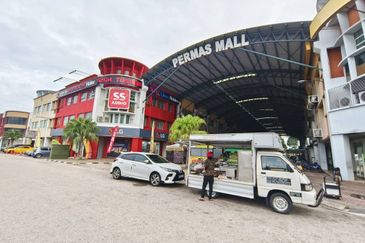 3 Storey Shop @ Permas Mall 3, Jalan Permas Utara