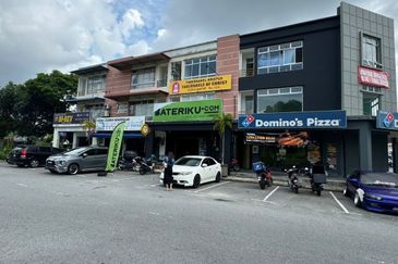 3 Storey Shop @ Jalan Nusaria 1/XX, Taman Nusantara Gelang Patah