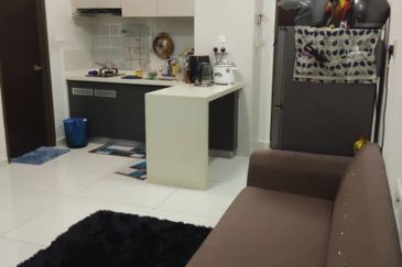 Baypoint @ Country Garden Danga Bay