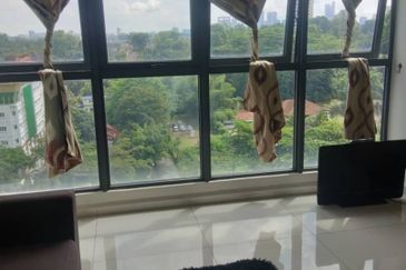 Baypoint @ Country Garden Danga Bay